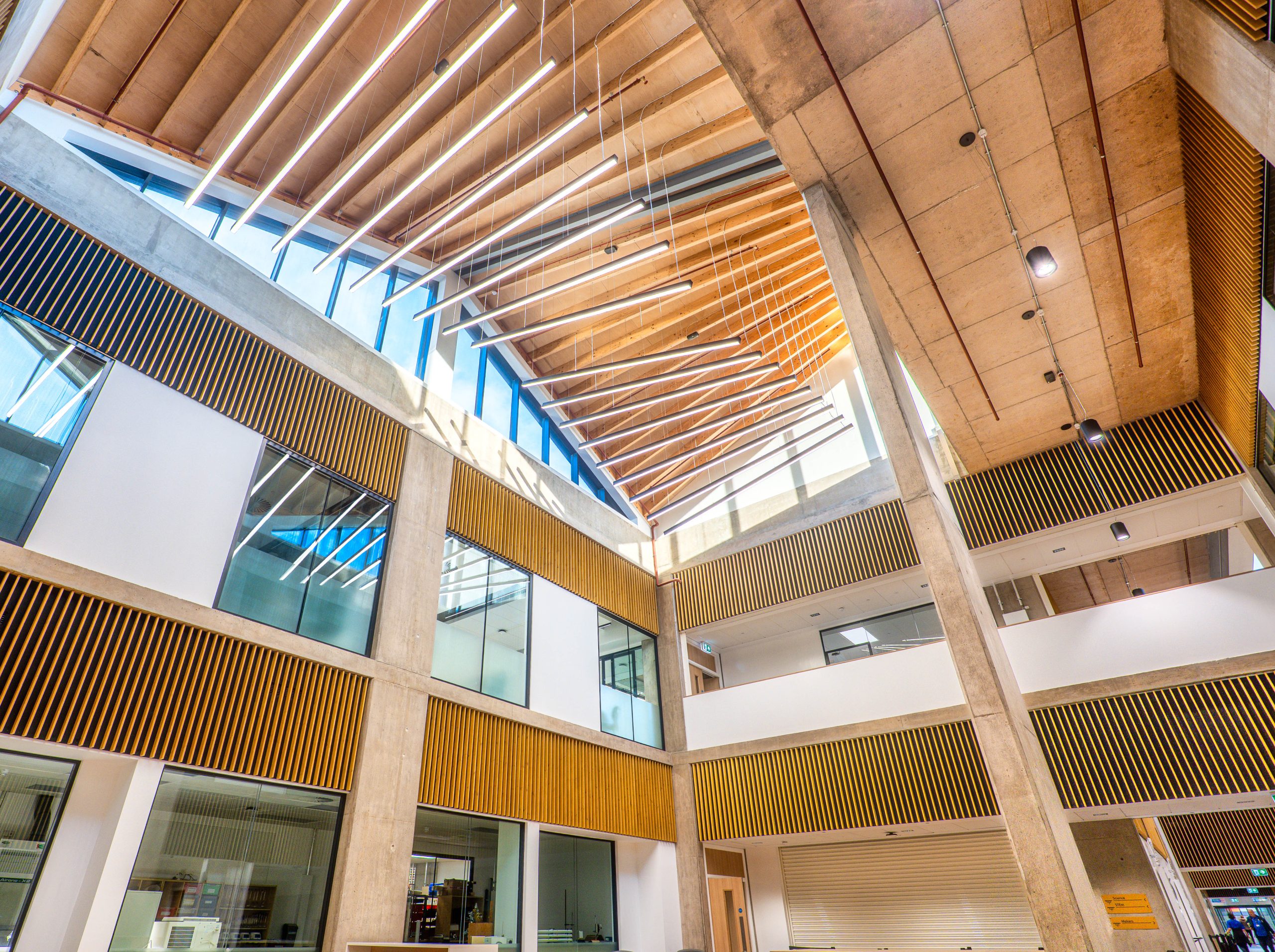 Peebles High School with glass partitions by Komfort